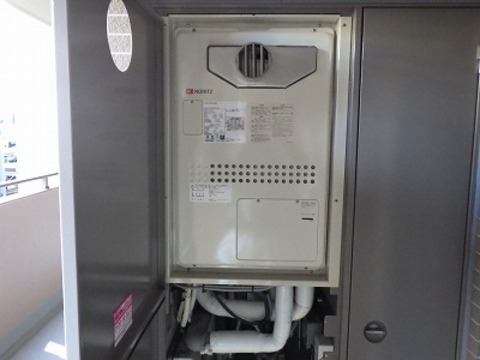 神戸市 暖房付きガスふろ給湯器取替工事 GQH-2443AWXD-T-DX BLサムネイル