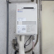 東京都小金井市 ガス給湯器取替工事 GQ-C2434WSサムネイル