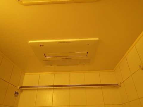 兵庫県西宮市 浴室乾燥機取替工事 161-N050サムネイル