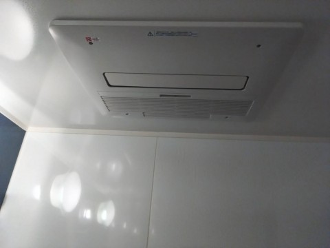 大阪府枚方市 浴室乾燥機取替工事 BDV-4106AUKNC-J3-BLサムネイル